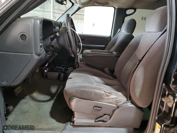 2007 Chevrolet Silverado 2500HD Classic LT3 with VIN 1GCHK23U37F197115, listed as a Copart auction lot 48307635 with 135,715 mi miles and Salvage Title. Bid and sale history available at carsss.com. Image 7.
