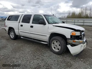 2006 GMC Sierra 1500 SLT with VIN 2GTEK13Z261265161, listed as a Copart auction lot 51665975 with 200,495 mi miles and Salvage Title. Bid and sale history available at carsss.com. Image 4.