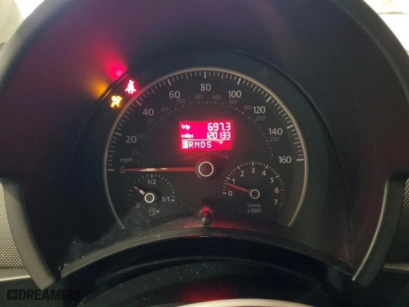 2010 Volkswagen New Beetle Coupe with VIN 3VWRG3AG9AM017620, listed as a Copart auction lot 51446945 with 120,133 mi miles and Salvage Title. Bid and sale history available at carsss.com. Image 9.