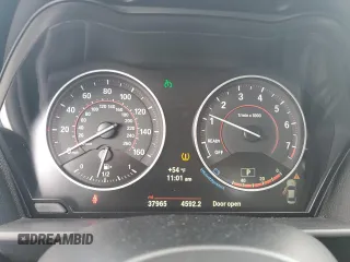 2017 BMW 2 Series M240i xDrive with VIN WBA2G3C52HV640901, listed as a Copart auction lot 85121474 with 37,965 mi miles and Salvage Title. Bid and sale history available at carsss.com. Image 9.