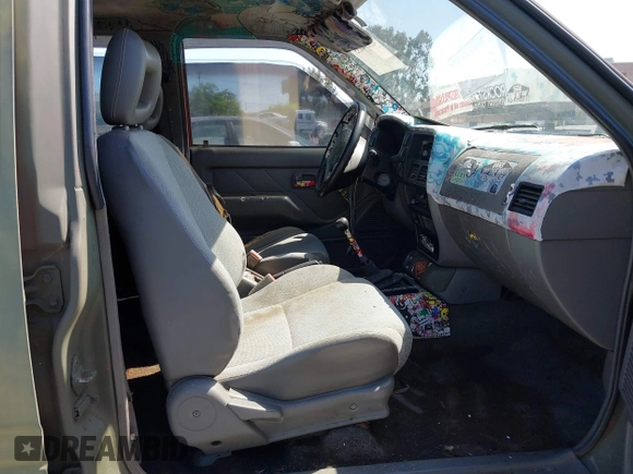 1995 Isuzu Rodeo z VIN 4S2CK58E5S4379419, wystawiony jako IAAI lot #42094055 z przebiegiem 196 175 mil mil oraz . Historia ofert i sprzedaży dostępna na DreamBid. Obrazek 5.