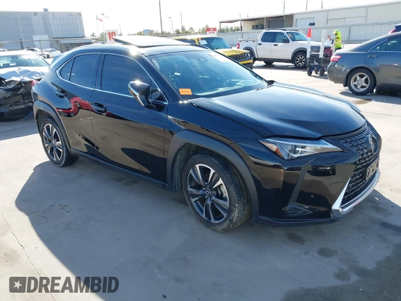2021 Lexus UX with VIN JTHP3JBH2M2045075, listed as a IAAI auction lot 40979086 with 44,578 mi miles. Bid and sale history available at carsss.com. Image 1.