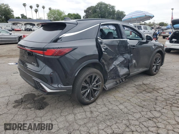 2024 Lexus RX 350 z VIN 2T2BAMCA1RC040460, wystawiony jako Copart lot #53509055 z przebiegiem 17 958 mil mil oraz Szkoda całkowita • Salvage title. Historia ofert i sprzedaży dostępna na DreamBid. Obrazek 3.