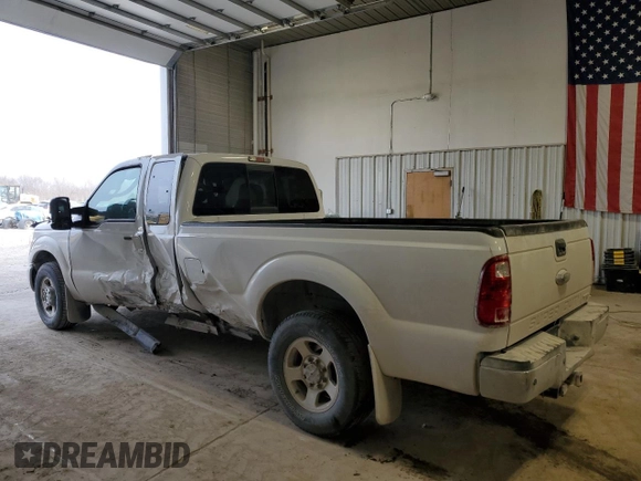 2015 Ford F-250 XLT z VIN 1FT7X2A63FEA10493, wystawiony jako Copart lot #85132974 z przebiegiem 151 845 mil mil oraz Szkoda całkowita • Salvage title. Historia ofert i sprzedaży dostępna na DreamBid. Obrazek 2.