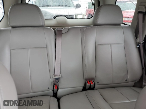 2007 GMC Envoy SLE with VIN 1GKDT13S472226668, listed as a Copart auction lot 88088195 with 189,215 mi miles and Salvage Title. Bid and sale history available at carsss.com. Image 10.
