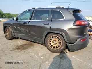 2016 Jeep Cherokee Latitude z VIN 1C4PJMCB2GW271617, wystawiony jako Copart lot #60405445 z przebiegiem 113 204 mil mil oraz Szkoda całkowita • Salvage title. Historia ofert i sprzedaży dostępna na DreamBid. Obrazek 2.