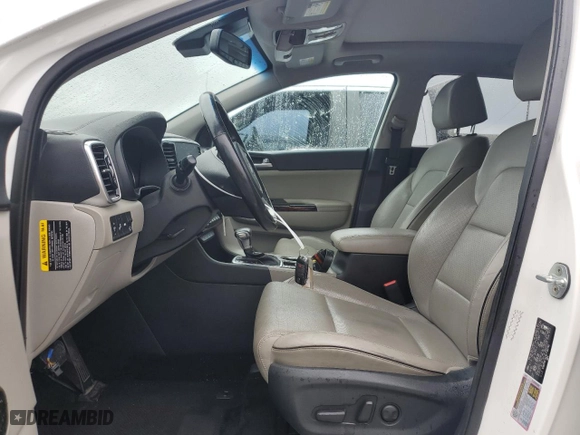 2020 Kia Sportage EX with VIN KNDPNCAC9L7783762, listed as a Copart auction lot 52370305 with 121,501 mi miles and Clean Title. Bid and sale history available at carsss.com. Image 7.