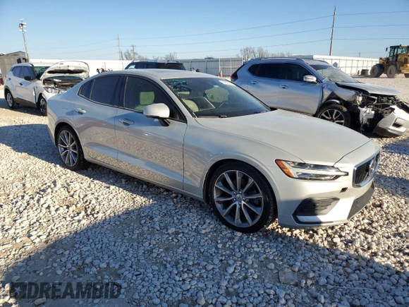 2019 Volvo S60 Momentum with VIN 7JR102FK3KG002359, listed as a Copart auction lot 44959525 with 67,493 mi miles and Salvage Title. Bid and sale history available at carsss.com. Image 4.