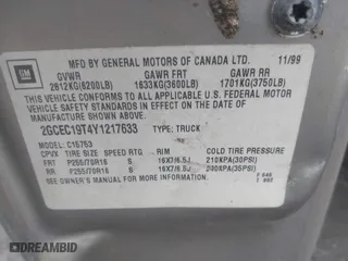 2000 Chevrolet Silverado 1500 LS with VIN 2GCEC19T4Y1217633, listed as a IAAI auction lot 41738532 with 1 mi miles. Bid and sale history available at carsss.com. Image 9.