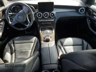 2019 Mercedes-Benz GLC with VIN WDC0G4KBXKV144205, listed as a Copart auction lot 53776625 with 110,136 mi miles and Clean Title. Bid and sale history available at carsss.com. Image 8.