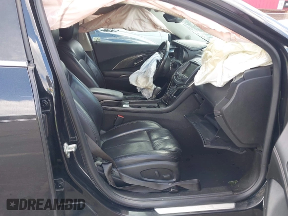 2014 Buick LaCrosse Premium I with VIN 1G4GD5G30EF305496, listed as a IAAI auction lot 42270646 with 210,038 mi miles and . Bid and sale history available at DreamBid. Image 5.