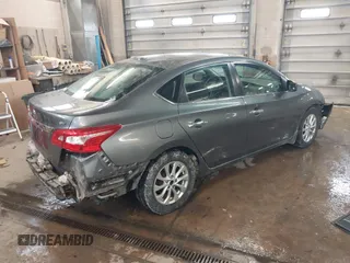 2018 Nissan Sentra SR with VIN 3N1AB7AP8JY250308, listed as a IAAI auction lot 40901715 with 91,090 mi miles and . Bid and sale history available at DreamBid. Image 4.