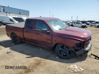 2019 Ram 1500 Express z VIN 1C6RR7FG2KS568503, wystawiony jako Copart lot #53268345 z przebiegiem 105 687 mil mil oraz Szkoda całkowita • Salvage title. Historia ofert i sprzedaży dostępna na DreamBid. Obrazek 4.