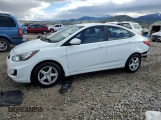 2013 Hyundai Accent GLS z VIN KMHCT4AE0DU276016, wystawiony jako Copart lot #56857115 z przebiegiem 125 954 mil mil oraz Szkoda całkowita • Salvage title. Historia ofert i sprzedaży dostępna na DreamBid. Obrazek 1.