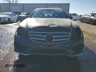 2015 Mercedes-Benz E 350 Luxury with VIN WDDHF8JBXFB097002, listed as a Copart auction lot 82178534 with 161,315 mi miles and Salvage title. Bid and sale history available at DreamBid. Image 5.