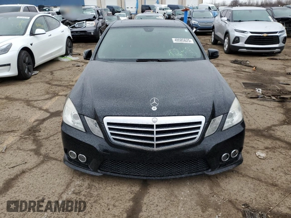 2010 Mercedes-Benz E 350 Luxury with VIN WDDHF8HB3AA102481, listed as a Copart auction lot 49585625 with 132,037 mi miles and Clean title. Bid and sale history available at DreamBid. Image 5.