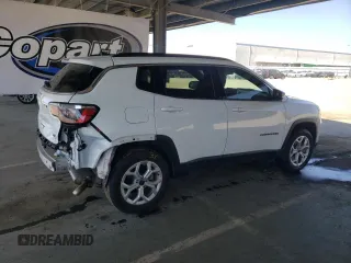 2025 Jeep Compass Latitude with VIN 3C4NJDBNXST547107, listed as a Copart auction lot 56147275 with 8,460 mi miles and Salvage title. Bid and sale history available at DreamBid. Image 3.