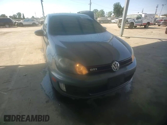 2013 Volkswagen GTI w/Conv & Sunroof z VIN WVWFD7AJ4DW031740, wystawiony jako Copart lot #70099084 z przebiegiem 130 193 mil mil oraz Szkoda całkowita • Salvage title. Historia ofert i sprzedaży dostępna na DreamBid. Obrazek 11.