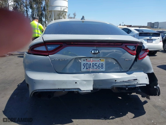 2018 Kia Stinger GT1 with VIN KNAE45LC7J6034168, listed as a IAAI auction lot 41979658 with 111,854 mi miles. Bid and sale history available at carsss.com. Image 17.