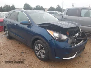 2017 Kia Niro FE with VIN KNDCB3LC8H5048326, listed as a IAAI auction lot 41045713 with 54,304 mi miles. Bid and sale history available at carsss.com. Image 1.