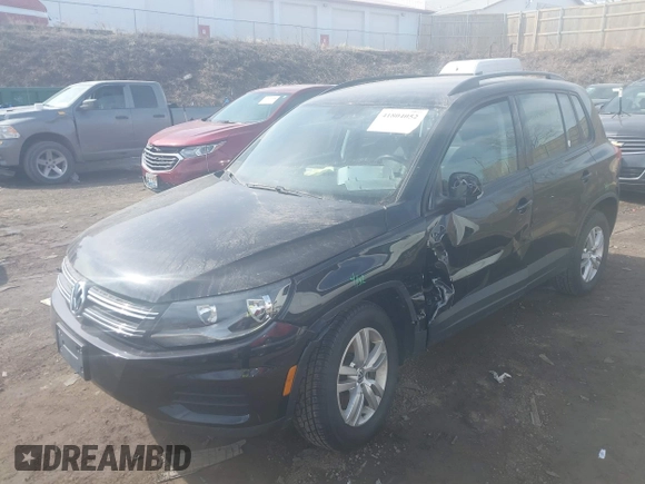 2017 Volkswagen Tiguan S with VIN WVGBV7AX9HK018085, listed as a IAAI auction lot 41804052 with 71,943 mi miles and . Bid and sale history available at DreamBid. Image 6.