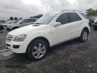 2008 Mercedes-Benz M 350 z VIN 4JGBB86E58A337110, wystawiony jako Copart lot #57589355 z przebiegiem 178 486 mil mil oraz Szkoda całkowita • Salvage title. Historia ofert i sprzedaży dostępna na DreamBid. Obrazek 1.