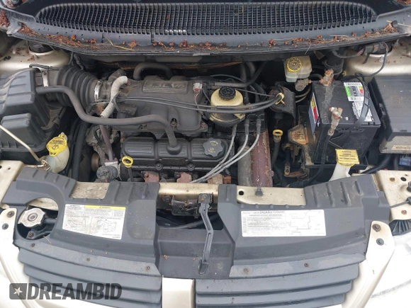 2005 Dodge Caravan SE with VIN 2D4GP24R95R324515, listed as a IAAI auction lot 42195916 with 185,491 mi miles and . Bid and sale history available at carsss.com. Image 10.