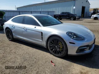 2018 Porsche Panamera z VIN WP0AA2A75JL110423, wystawiony jako Copart lot #48962705 z przebiegiem 118 453 mil mil oraz Czysty tytuł • Clean title. Historia ofert i sprzedaży dostępna na DreamBid. Obrazek 4.
