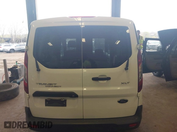 2017 Ford Transit Connect XLT z VIN NM0LS7F72H1296758, wystawiony jako IAAI lot #42107657 z przebiegiem 191 649 mil mil oraz . Historia ofert i sprzedaży dostępna na DreamBid. Obrazek 16.