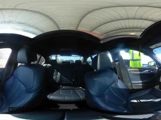 2019 BMW 5 Series 540i z VIN WBAJE5C56KWE66414, wystawiony jako IAAI lot #42200421 z przebiegiem 30 938 mil mil oraz . Historia ofert i sprzedaży dostępna na DreamBid. Obrazek 19.