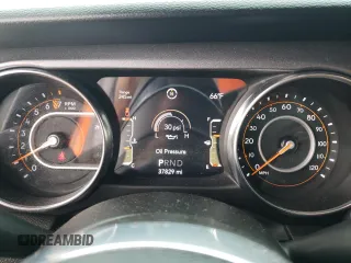 2023 Jeep Gladiator Mojave z VIN 1C6JJTEG1PL500564, wystawiony jako Copart lot #58785165 z przebiegiem 37 829 mil mil oraz Szkoda całkowita • Salvage title. Historia ofert i sprzedaży dostępna na DreamBid. Obrazek 9.