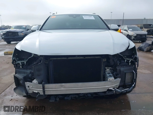2021 Audi Q8 Premium with VIN WA1AVAF14MD003469, listed as a IAAI auction lot 41134083 with 61,861 mi miles. Bid and sale history available at carsss.com. Image 6.