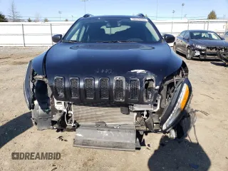 2017 Jeep Cherokee Sport with VIN 1C4PJMAB1HW648071, listed as a Copart auction lot 48479765 with 89,337 mi miles and Salvage Title. Bid and sale history available at carsss.com. Image 5.