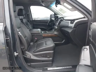 2019 Chevrolet Tahoe LT with VIN 1GNSCBKC8KR366460, listed as a IAAI auction lot 41384327 with 76,861 mi miles. Bid and sale history available at carsss.com. Image 5.