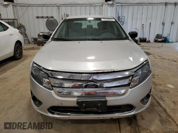 2011 Ford Fusion S with VIN 3FAHP0GA0BR231602, listed as a Copart auction lot 75859254 with 172,351 mi miles and Non Repairable. Bid and sale history available at carsss.com. Image 5.