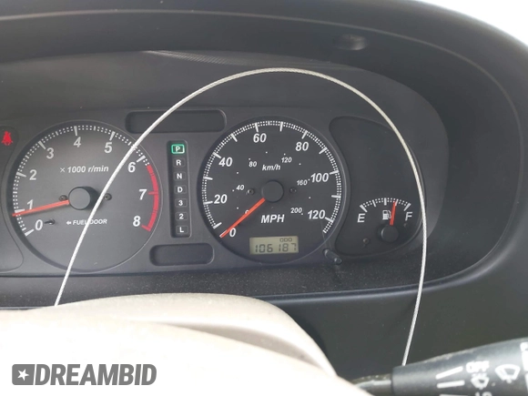 2000 Isuzu Rodeo S with VIN 4S2CK58W3Y4316966, listed as a IAAI auction lot 42003598 with 106,187 mi miles and . Bid and sale history available at carsss.com. Image 15.