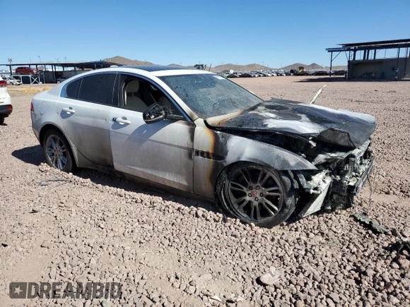 2018 Jaguar XE 25t Premium with VIN SAJAD4FX1JCP25550, listed as a Copart auction lot 78917384 with 0 mi miles and Salvage Title. Bid and sale history available at carsss.com. Image 4.