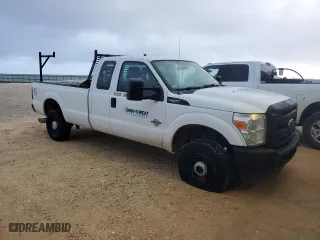 2014 Ford Super Duty F-250 SRW XLT with VIN 1FT7X2BT0EEB28715, listed as a Copart auction lot 43449075 with 177,622 mi miles and Clean Title. Bid and sale history available at carsss.com. Image 4.