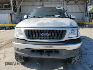 2001 Ford F-150 XLT with VIN 1FTRW07L81KE41788, listed as a Copart auction lot 52493695 with Not provided miles and Salvage title. Bid and sale history available at DreamBid. Image 5.