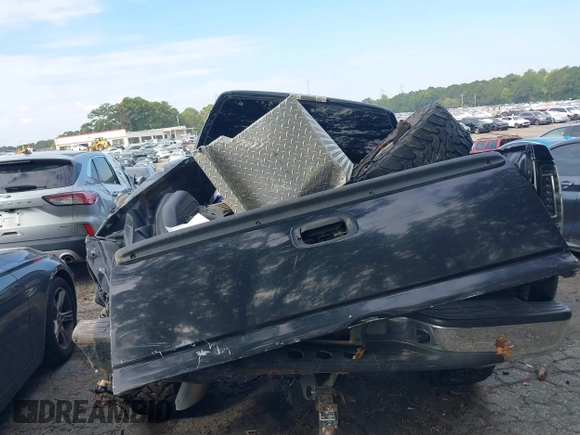 1999 Chevrolet Silverado 1500 LT with VIN 1GCEK19T5XE103902, listed as a IAAI auction lot 40495191 with Not Provided miles and . Bid and sale history available at DreamBid. Image 13.