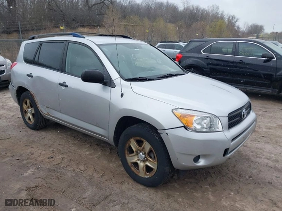 2007 Toyota RAV4 with VIN JTMZD33V675050175, listed as a IAAI auction lot 41987156 with 199,635 mi miles. Bid and sale history available at carsss.com. Image 1.