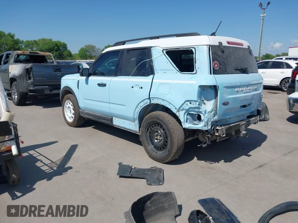 2024 Ford Bronco Sport Heritage with VIN 3FMCR9G64RRE22640, listed as a IAAI auction lot 41882377 with 16,967 mi miles and . Bid and sale history available at DreamBid. Image 3.