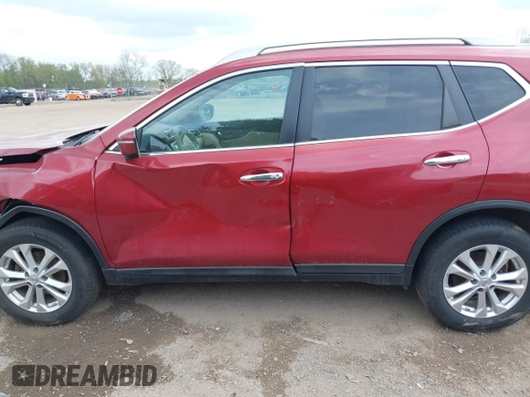 2015 Nissan Rogue SL with VIN 5N1AT2MV0FC822619, listed as a IAAI auction lot 42127713 with 138,825 mi miles and . Bid and sale history available at carsss.com. Image 14.