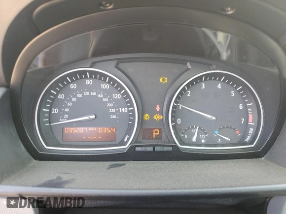 2006 BMW X3 3.0i z VIN WBXPA93466WG85342, wystawiony jako Copart lot #56347905 z przebiegiem 99 287 mil mil oraz Szkoda całkowita • Salvage title. Historia ofert i sprzedaży dostępna na DreamBid. Obrazek 9.