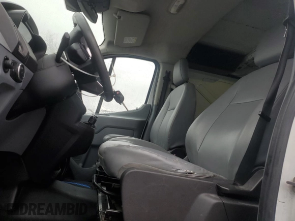 2018 Ford Transit with VIN 1FTYE1YM9JKA25907, listed as a Copart auction lot 46324975 with 253,828 mi miles and Salvage title. Bid and sale history available at DreamBid. Image 7.