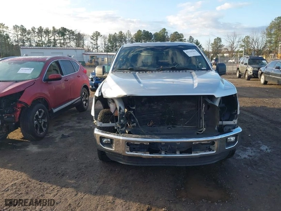 2015 Ford F-150 XL with VIN 1FTEW1CF0FFA58495, listed as a IAAI auction lot 41126364 with 164,284 mi miles. Bid and sale history available at carsss.com. Image 13.