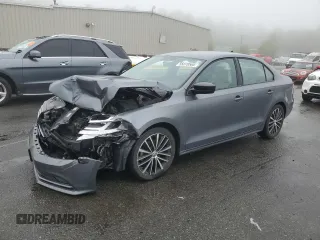 2016 Volkswagen Jetta Sport z VIN 3VWD17AJ8GM264702, wystawiony jako Copart lot #55878565 z przebiegiem 69 335 mil mil oraz Szkody całkowita. Historia ofert i sprzedaży dostępna na DreamBid. Obrazek 1.