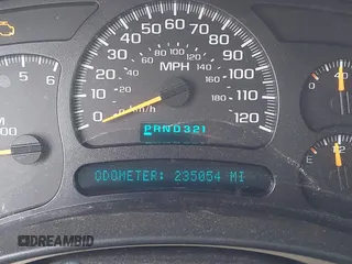 2004 Chevrolet Suburban LT z VIN 1GNFK16ZX4J291419, wystawiony jako IAAI lot #42163331 z przebiegiem 235 054 mil mil oraz . Historia ofert i sprzedaży dostępna na DreamBid. Obrazek 15.