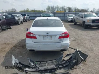 2014 Hyundai Genesis 3.8L z VIN KMHGC4DD4EU265736, wystawiony jako IAAI lot #41893568 z przebiegiem 186 905 mil mil oraz . Historia ofert i sprzedaży dostępna na DreamBid. Obrazek 17.