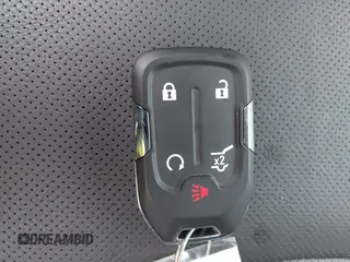 2024 GMC Terrain AT4 z VIN 3GKALYEG9RL140195, wystawiony jako IAAI lot #40476349 z przebiegiem Nie podano mil oraz . Historia ofert i sprzedaży dostępna na DreamBid. Obrazek 11.
